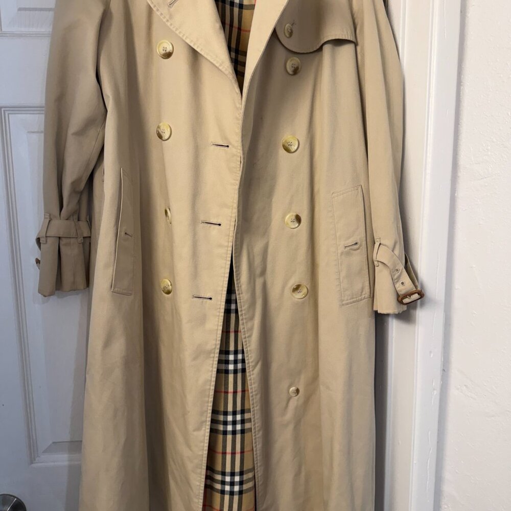 Vintage Burberrys Trench Coat for Harrods Nova Check Lined Long Beige Size